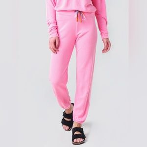 sundry basic sweatpants in neon pink